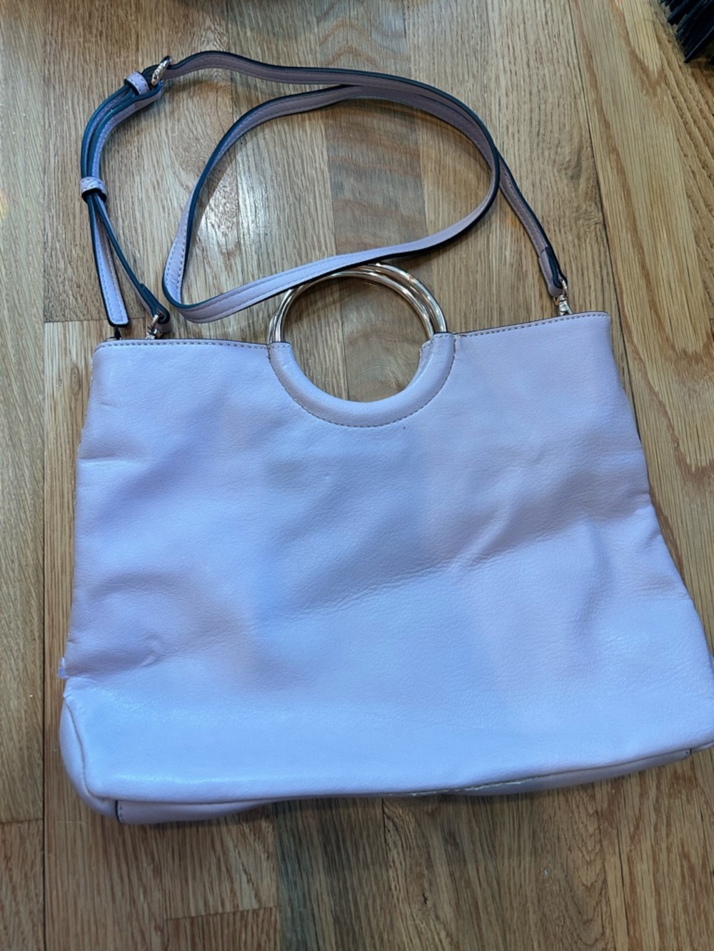 Women’s Bag with Gold Ring Handles - Pale Pink